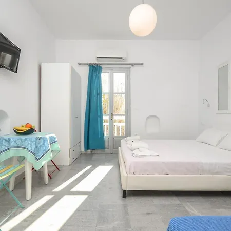 Depis Suites & Naxos Apart Otel Naxos City
