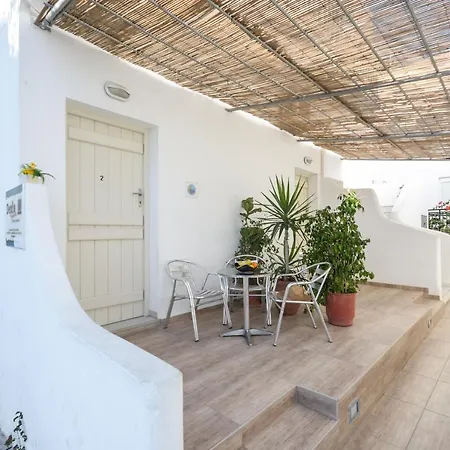 Depis Suites & Naxos Naxos City