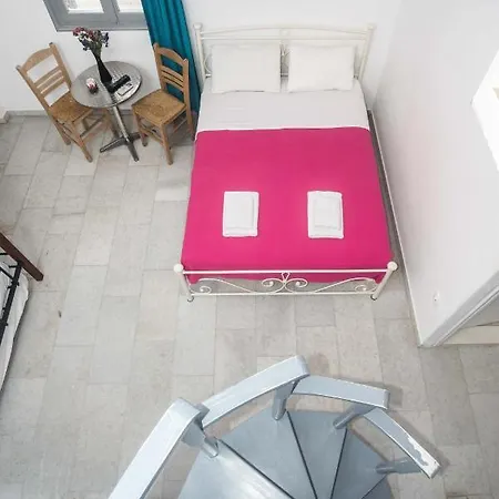 Depis Suites & Naxos Apartahotel *